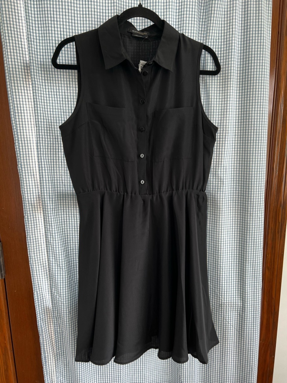 BCBGMaxAzria Black Sleeveless Collared Mini Dress